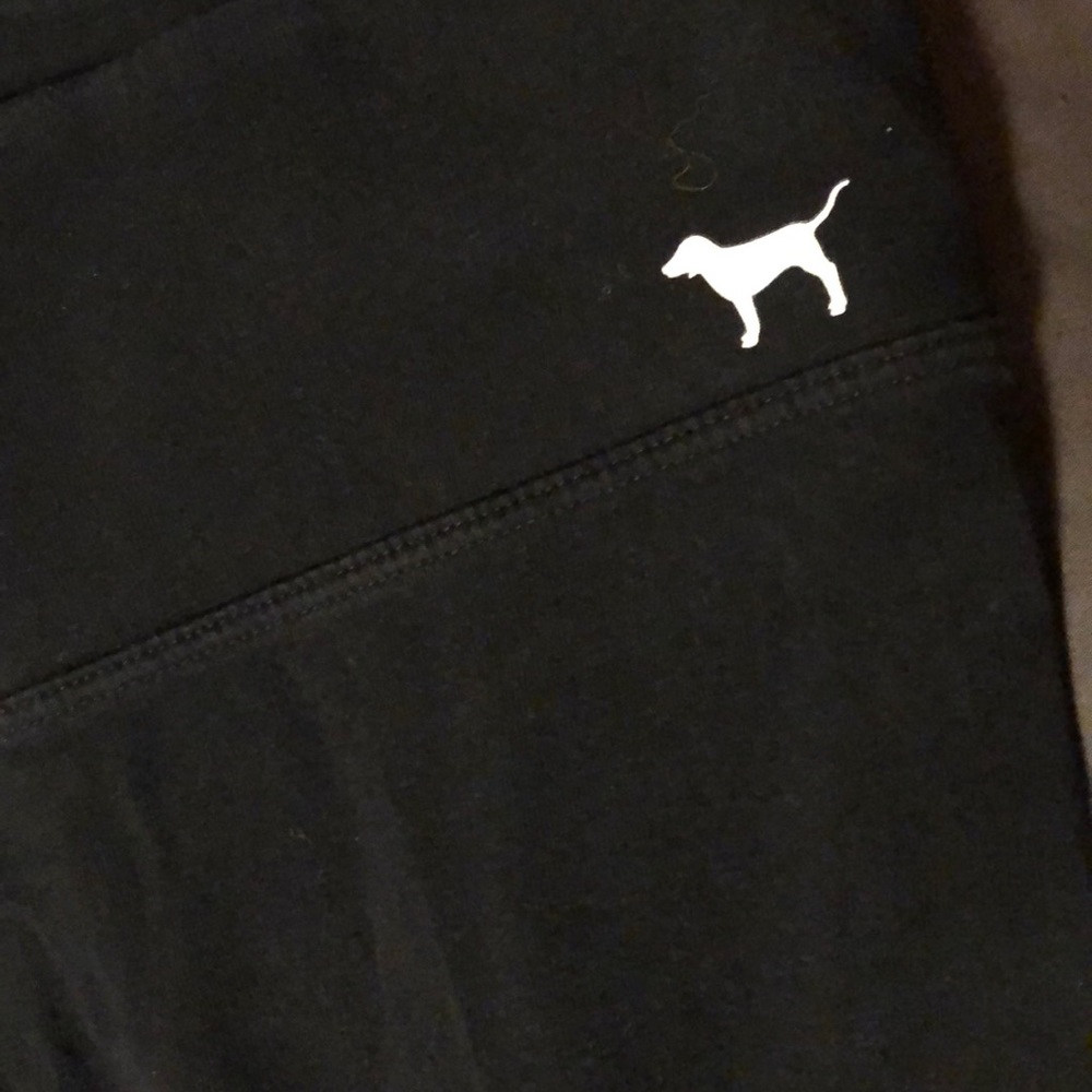 Vs pink capris